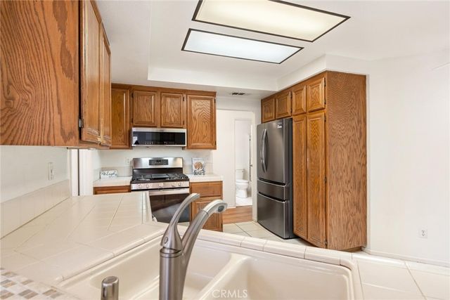 764 Ensenada, Hemet, CA 92545