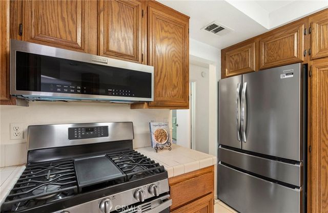 764 Ensenada, Hemet, CA 92545