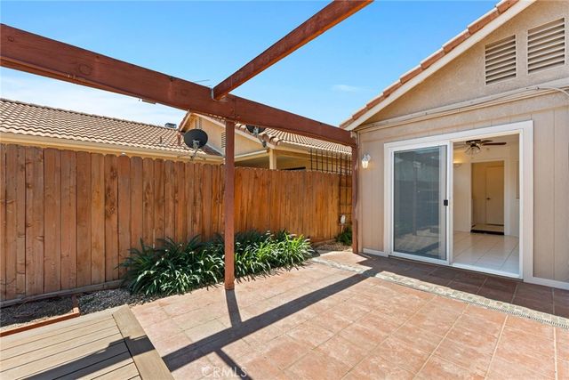 764 Ensenada, Hemet, CA 92545