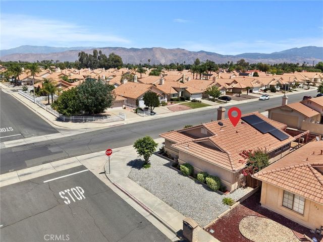 764 Ensenada, Hemet, CA 92545
