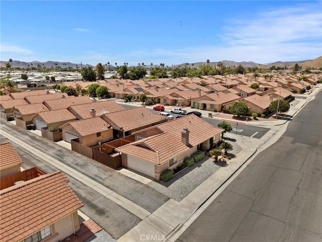 764 Ensenada, Hemet, CA 92545