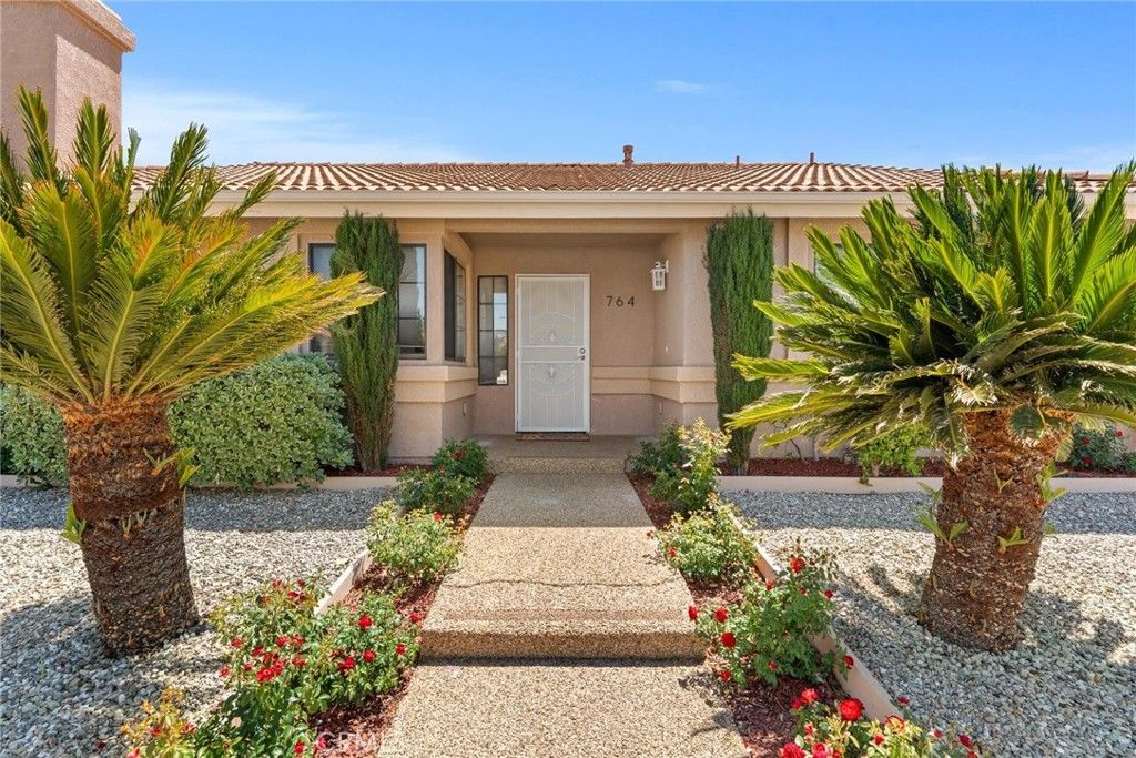 764 Ensenada, Hemet, CA 92545