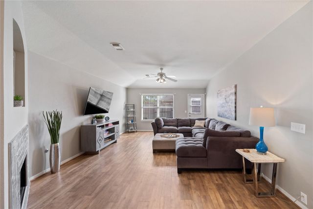 2846 Sandberry Drive, Kingwood, TX 77345