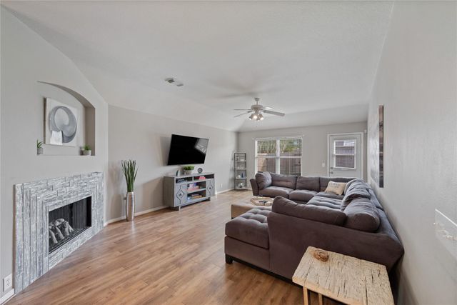 2846 Sandberry Drive, Kingwood, TX 77345