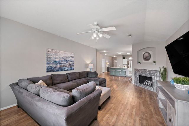 2846 Sandberry Drive, Kingwood, TX 77345