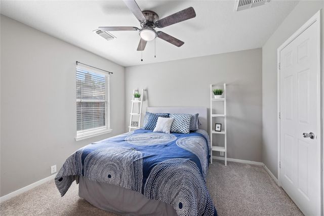 2846 Sandberry Drive, Kingwood, TX 77345