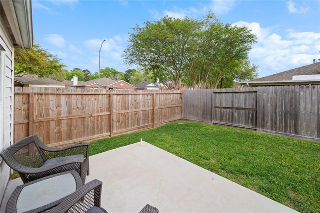 2846 Sandberry Drive, Kingwood, TX 77345