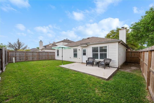 2846 Sandberry Drive, Kingwood, TX 77345