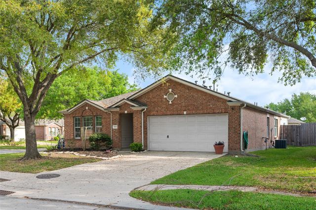 2846 Sandberry Drive, Kingwood, TX 77345