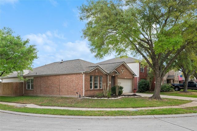 2846 Sandberry Drive, Kingwood, TX 77345