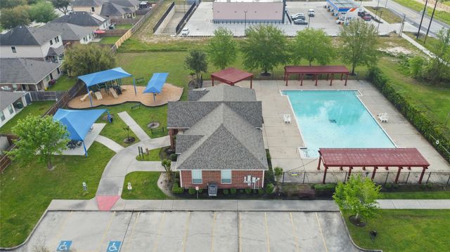 2846 Sandberry Drive, Kingwood, TX 77345