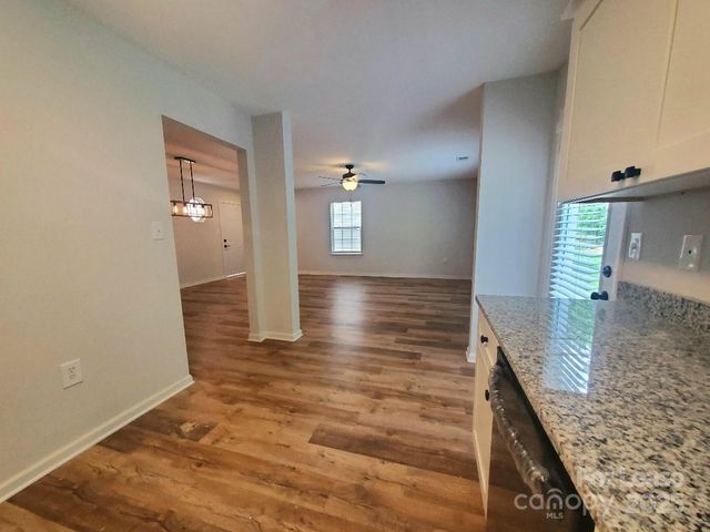 5709 Kelden Walker Lane, Charlotte, NC 28269