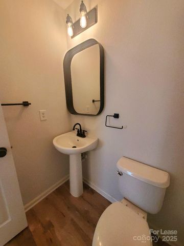 5709 Kelden Walker Lane, Charlotte, NC 28269