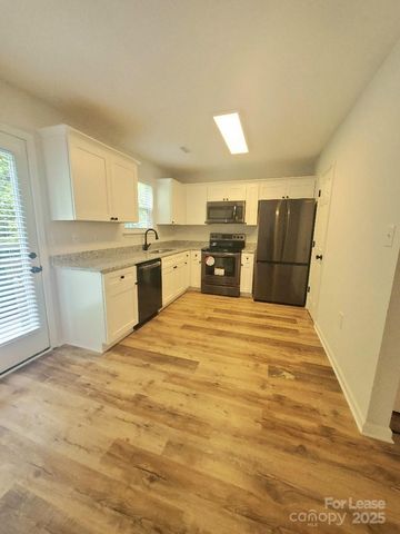 5709 Kelden Walker Lane, Charlotte, NC 28269