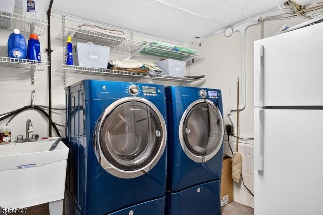 111 Woodland Rd, New Providence Boro, NJ 07974