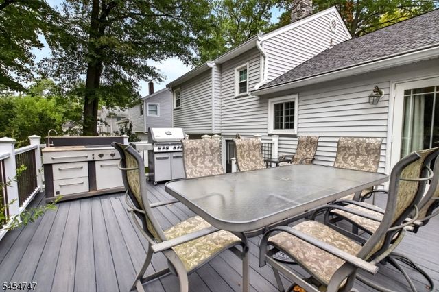 111 Woodland Rd, New Providence Boro, NJ 07974