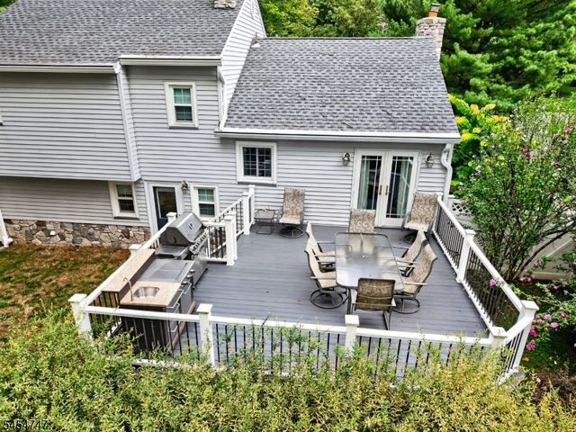 111 Woodland Rd, New Providence Boro, NJ 07974