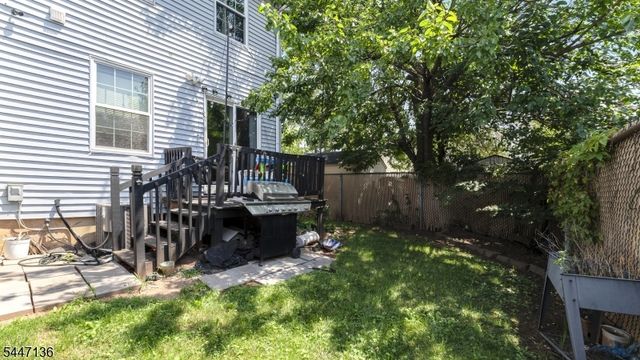 675 R Garden St 1, Elizabeth City, NJ 07202