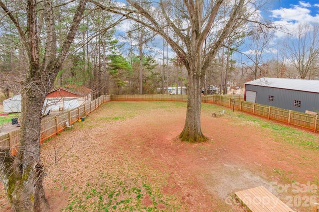670 Lippard Farm Road, Statesville, NC 28625