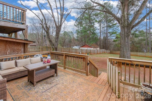 670 Lippard Farm Road, Statesville, NC 28625