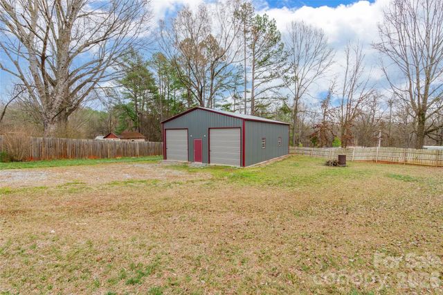 670 Lippard Farm Road, Statesville, NC 28625