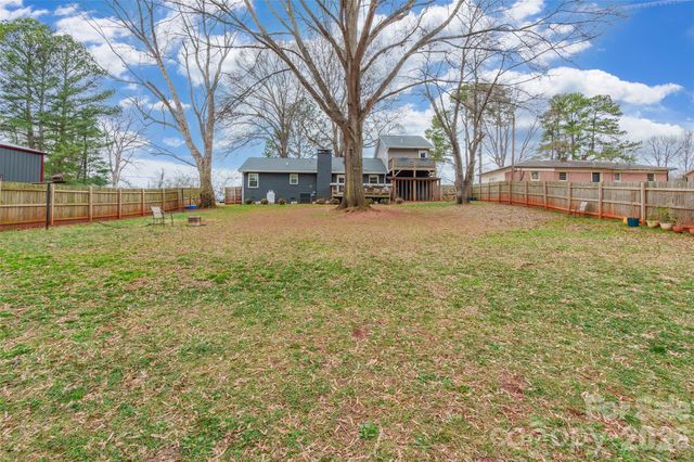 670 Lippard Farm Road, Statesville, NC 28625