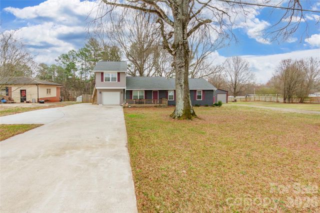 670 Lippard Farm Road, Statesville, NC 28625