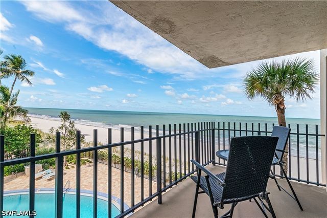 3399 Gulf Shore BLVD N 309, Naples, FL 34103