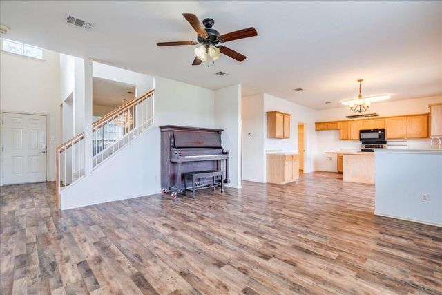 13408 Dwight Eisenhower CT, Manor, TX 78653