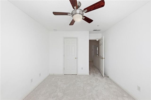 213 Kenninghall Lane SE, Smyrna, GA 30082