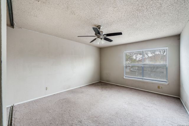 6903 BEECH TRAIL DR, San Antonio, TX 78244