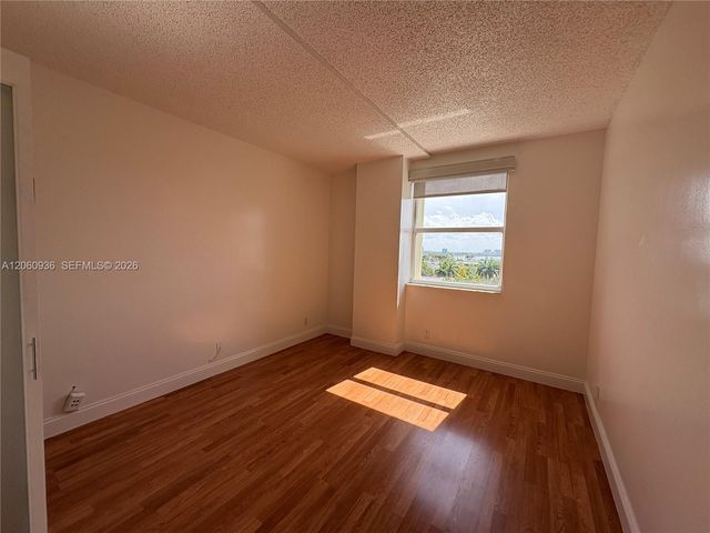 10140 W Bay Harbor Dr 603C, Bay Harbor Islands, FL 33154