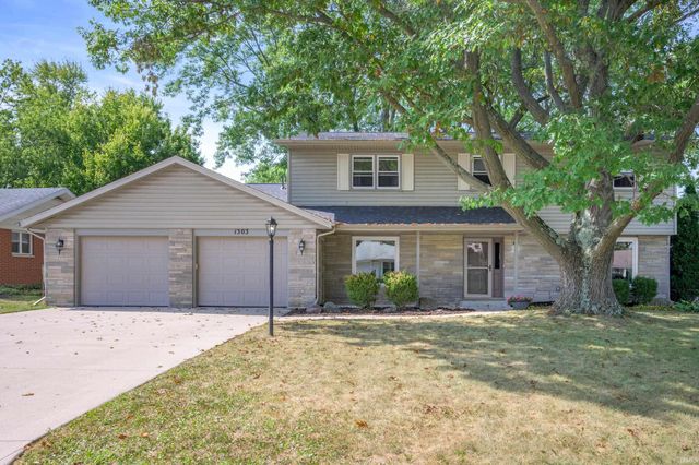 1303 N Brentwood Lane, Muncie, IN 47304