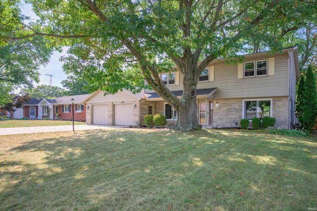 1303 N Brentwood Lane, Muncie, IN 47304