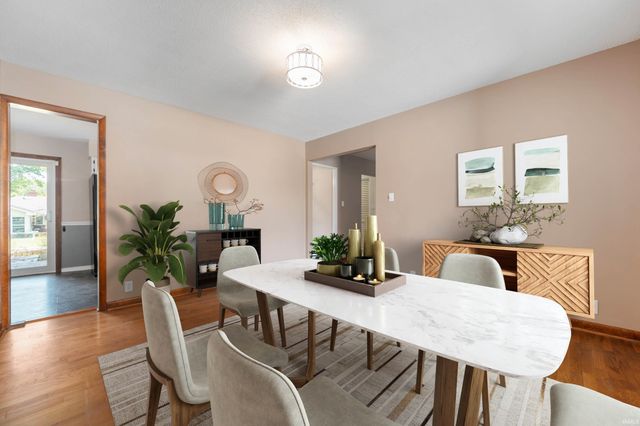 1303 N Brentwood Lane, Muncie, IN 47304