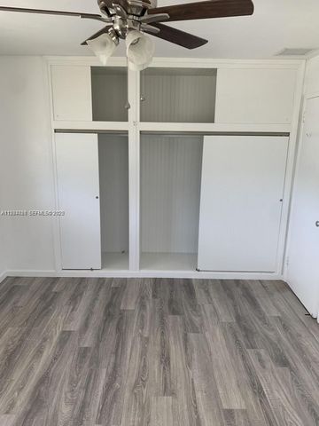 707 Greenbriar Dr, Lake Park, FL 33403