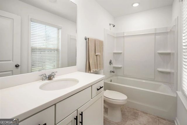 1590 Brantin Drive, Lawrenceville, GA 30043