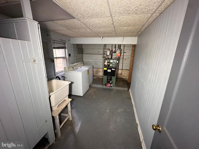 454 SCHOOL LN, Harleysville, PA 19438