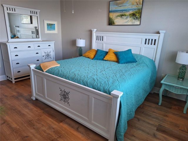 1121 RIVERSCAPE STREET, Bradenton, FL 34208