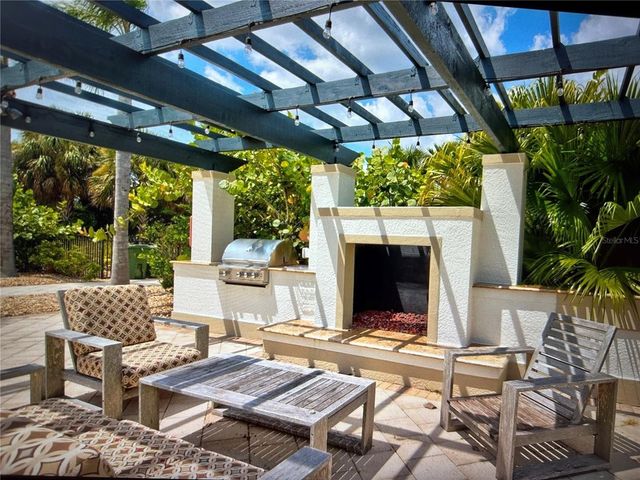 1121 RIVERSCAPE STREET, Bradenton, FL 34208