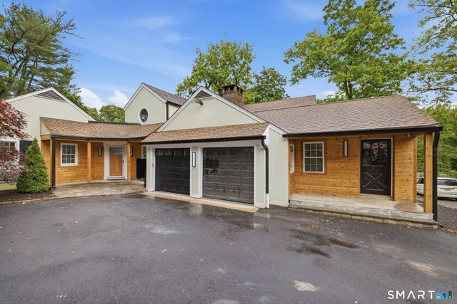 1 Tulip Tree Lane, Norwalk, CT 06851