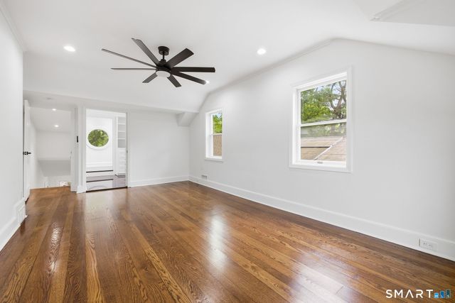 1 Tulip Tree Lane, Norwalk, CT 06851