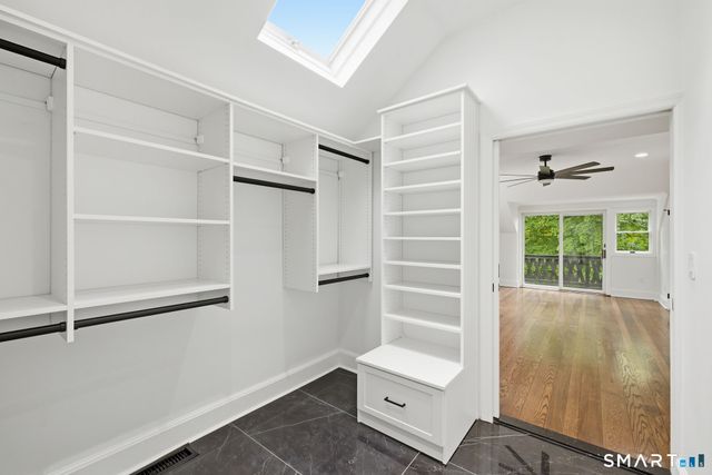 1 Tulip Tree Lane, Norwalk, CT 06851