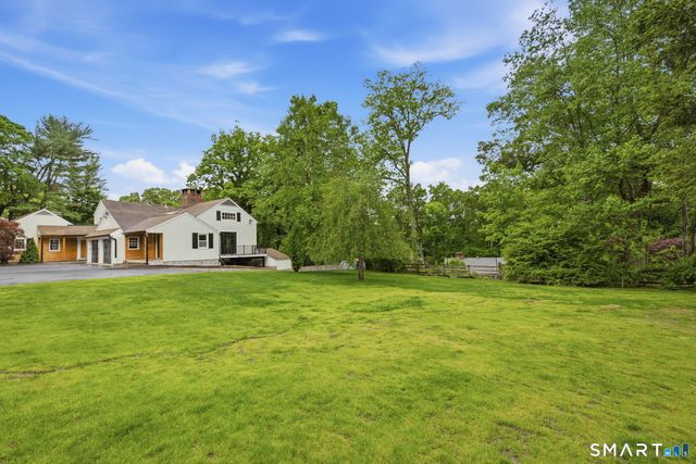 1 Tulip Tree Lane, Norwalk, CT 06851