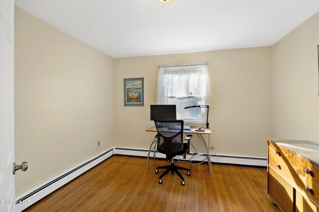 59 Valencia Lane, Clifton Park, NY 12065