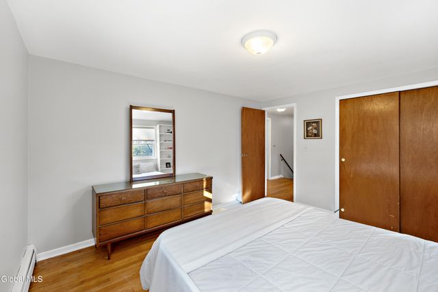 59 Valencia Lane, Clifton Park, NY 12065