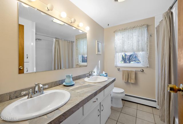 59 Valencia Lane, Clifton Park, NY 12065