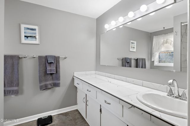 59 Valencia Lane, Clifton Park, NY 12065