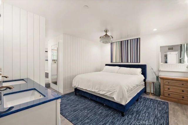 2214 W Oceanfront B, Newport Beach, CA 92663