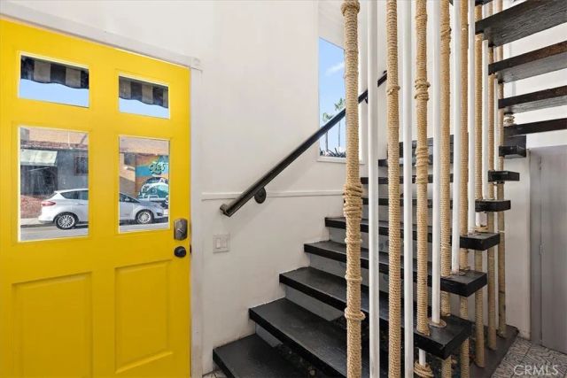 2214 W Oceanfront B, Newport Beach, CA 92663